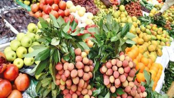 বাজারে বিষমাখা আগাম ফলে সয়লাভ