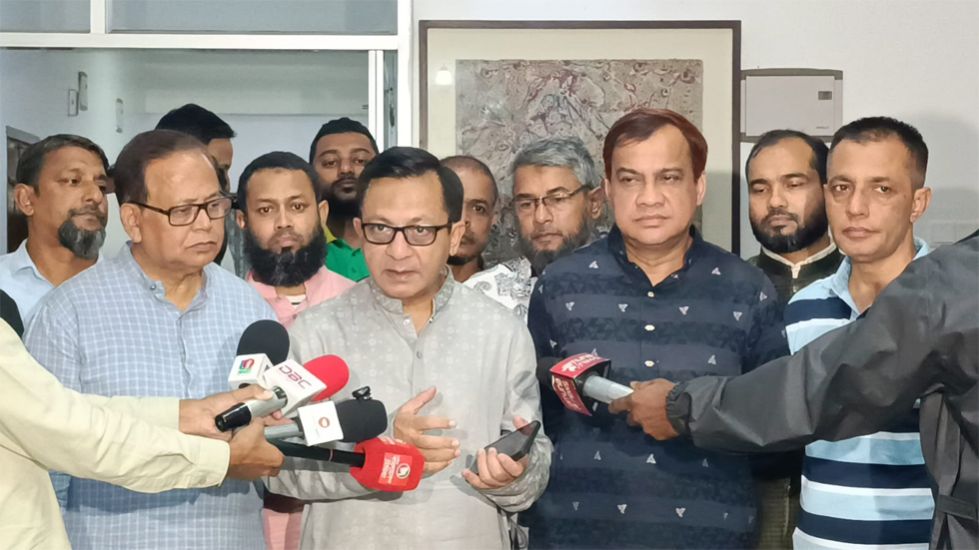 চামড়ার ন্যায্য মূল্য নিশ্চিতে সরকারের নজর থাকবে : বাণিজ্যমন্ত্রী