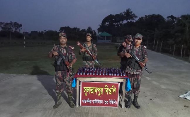 সাতক্ষীরা সীমান্ত থেকে ভারতীয় মালামাল জব্দ
