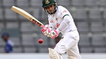 সিলেটে মুশফিকের সেঞ্চুরিতে বাংলাদেশে বড় সংগ্রহ, জিততে হলে রেকর্ড গড়তে হবে পাকিস্তানকে