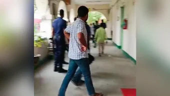 ডিসি অফিসে দুই বিএনপি নেতার মারামারি, আহত কর্মচারী