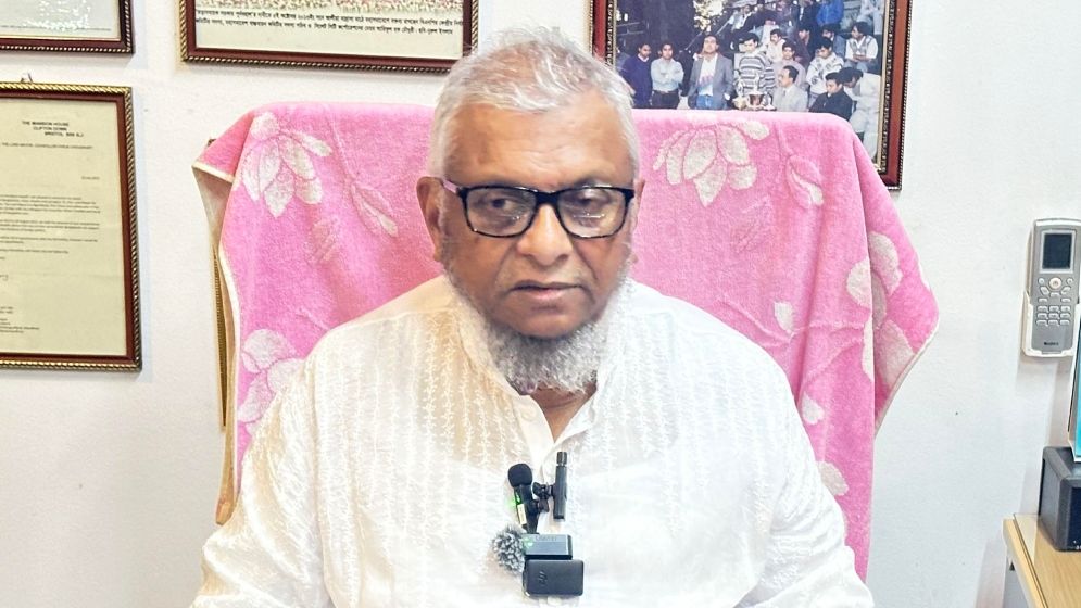 মন্ত্রী আরিফুল হক চৌধুরীর হুংকার