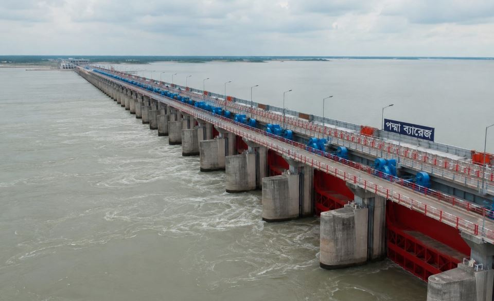 রাজশাহী অঞ্চলে কৃষিতে নতুন আশা জাগাচ্ছে পদ্মা ব্যারাজ
