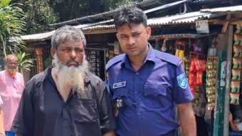 লালমনিরহাটে ৭ বছরের শিশুকে ধর্ষণ, অভিযুক্ত ষাটোর্ধ্ব ভ্যানচালক গ্রেপ্তার