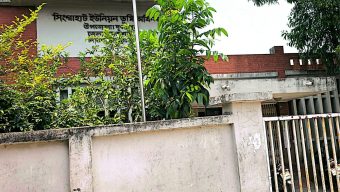 দূর্গাপুরে রহস্য জনক ভাবে ভূমি অফিসের তথ্য সরঞ্জাম চুরি- থানায় মামলা