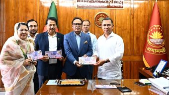 বিশ্বকাপ ফুটবল উপলক্ষে স্মারক ডাকটিকিট উন্মোচন প্রধানমন্ত্রীর