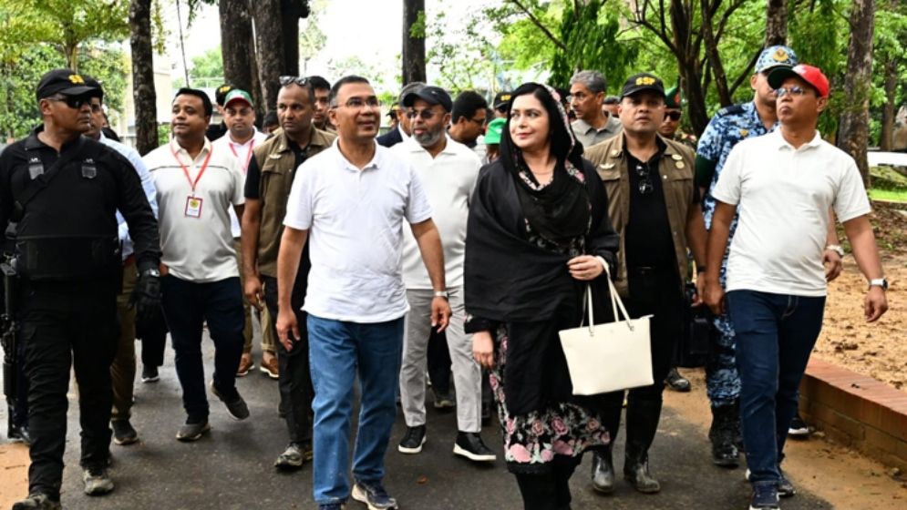 কক্সবাজারে ডুলাহাজারা সাফারি পার্ক পরিদর্শন প্রধানমন্ত্রীর