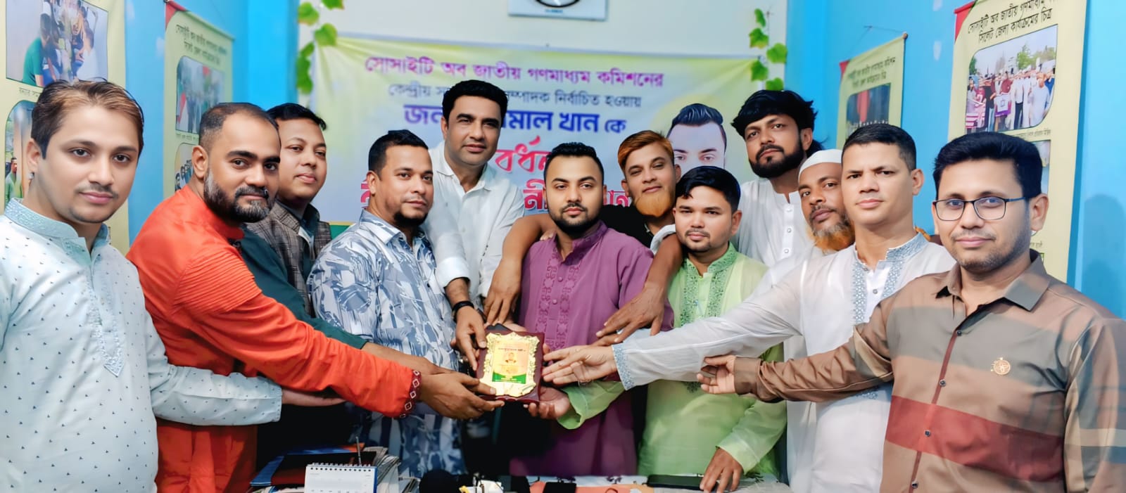 সিলেটে সোসাইটি অব জাতীয় গণমাধ্যম কমিশনের কামাল খানকে সংবর্ধনা ও ঈদ পূর্ণমিলনী
